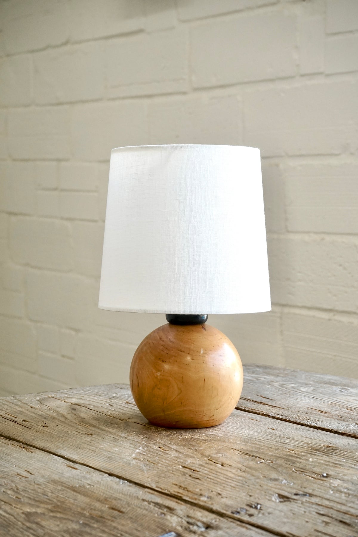 Small Wooden Ball Lamp